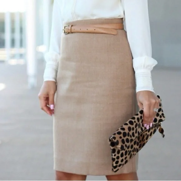 J. Crew Women’s Tan Double Serge Wool No. 2 Pencil Skirt Size 4 - Picture 2 of 13